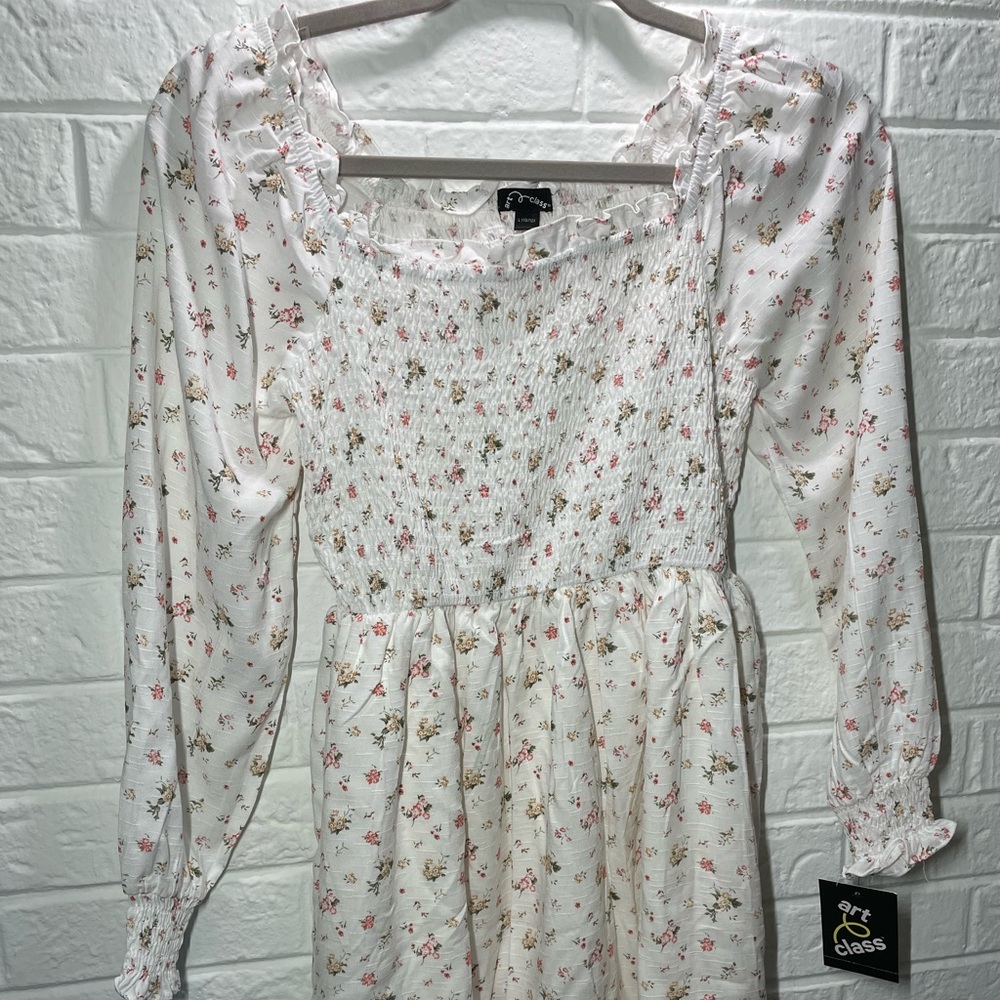 Art Class Girls/ Fresh Floral White/ Long Sleeve Dress Size L ( 10/12).